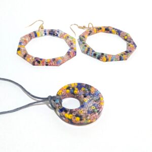 1000027770 aretes y collar mostacilla